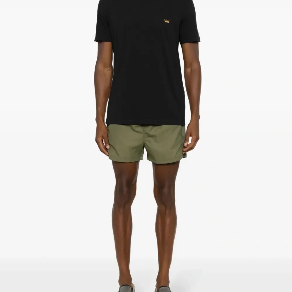 Футболка с логотипом