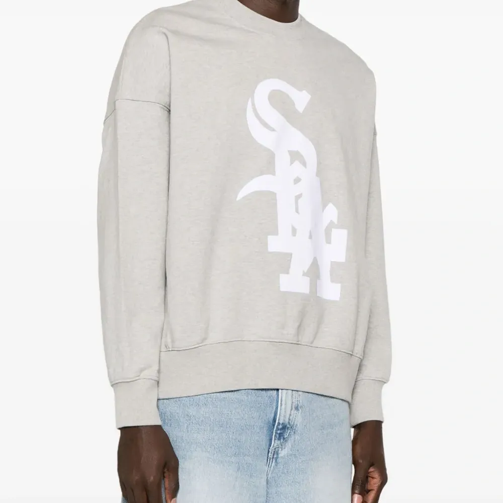 Толстовка Midwest