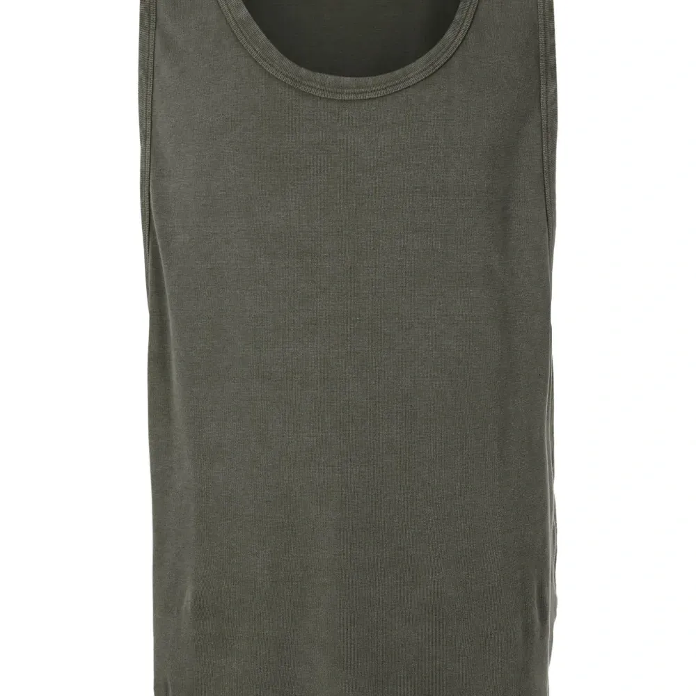 Топ с U-образным вырезом