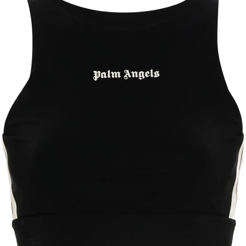 Спортивный топ с логотипом