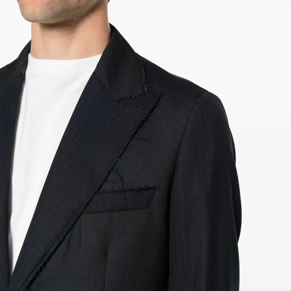 Шерстяной пиджак в тонкую полоску