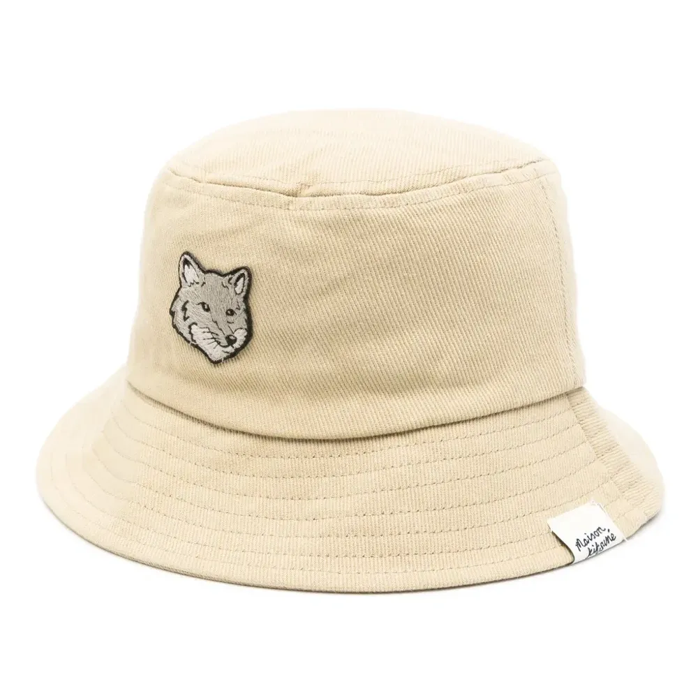 Шляпа с вышивкой Fox
