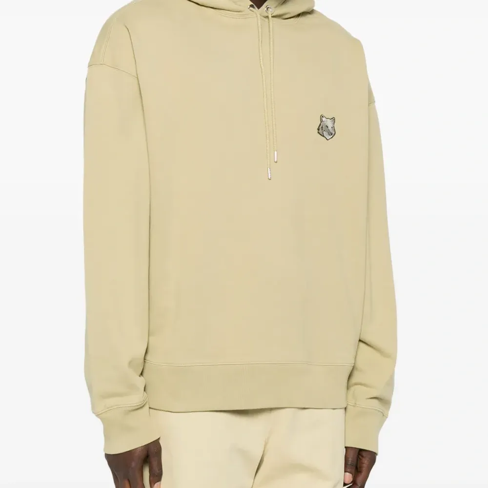 Худи с нашивкой Bold Fox Head