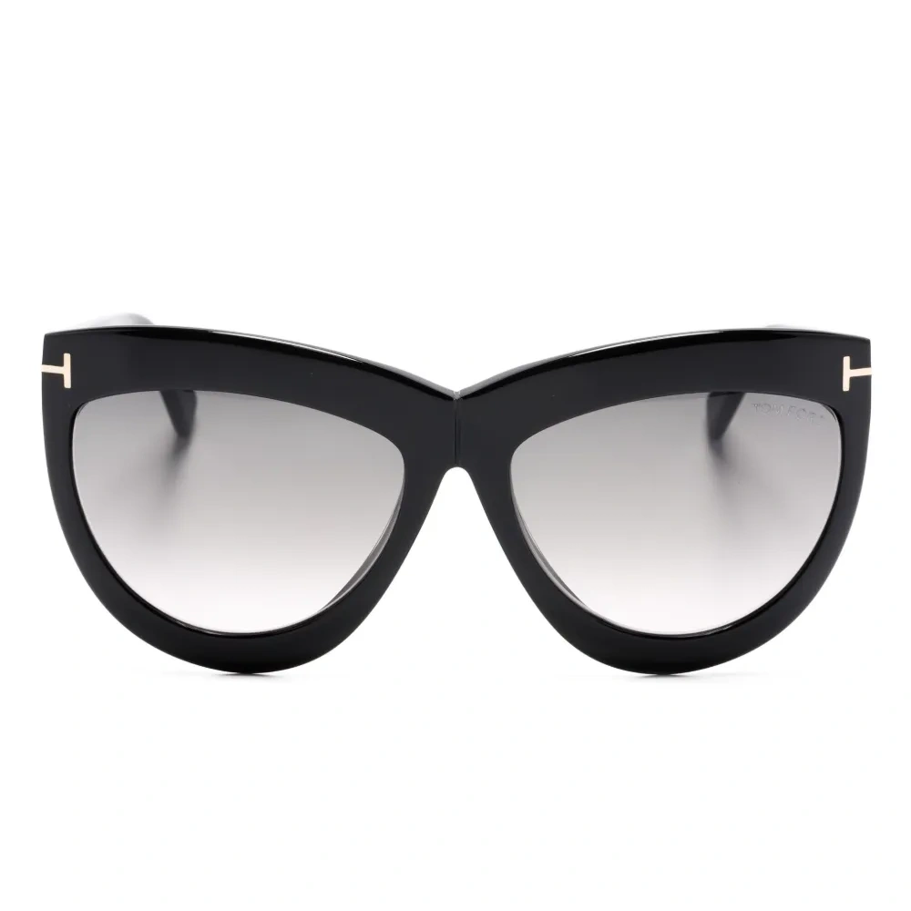 Солнцезащитные очки Doris в массивной оправе