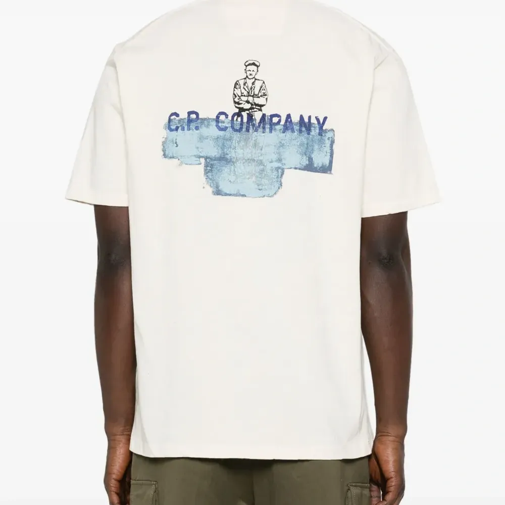 Футболка с логотипом Футболка с логотипом