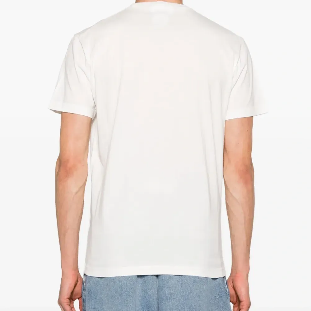 Футболка с логотипом