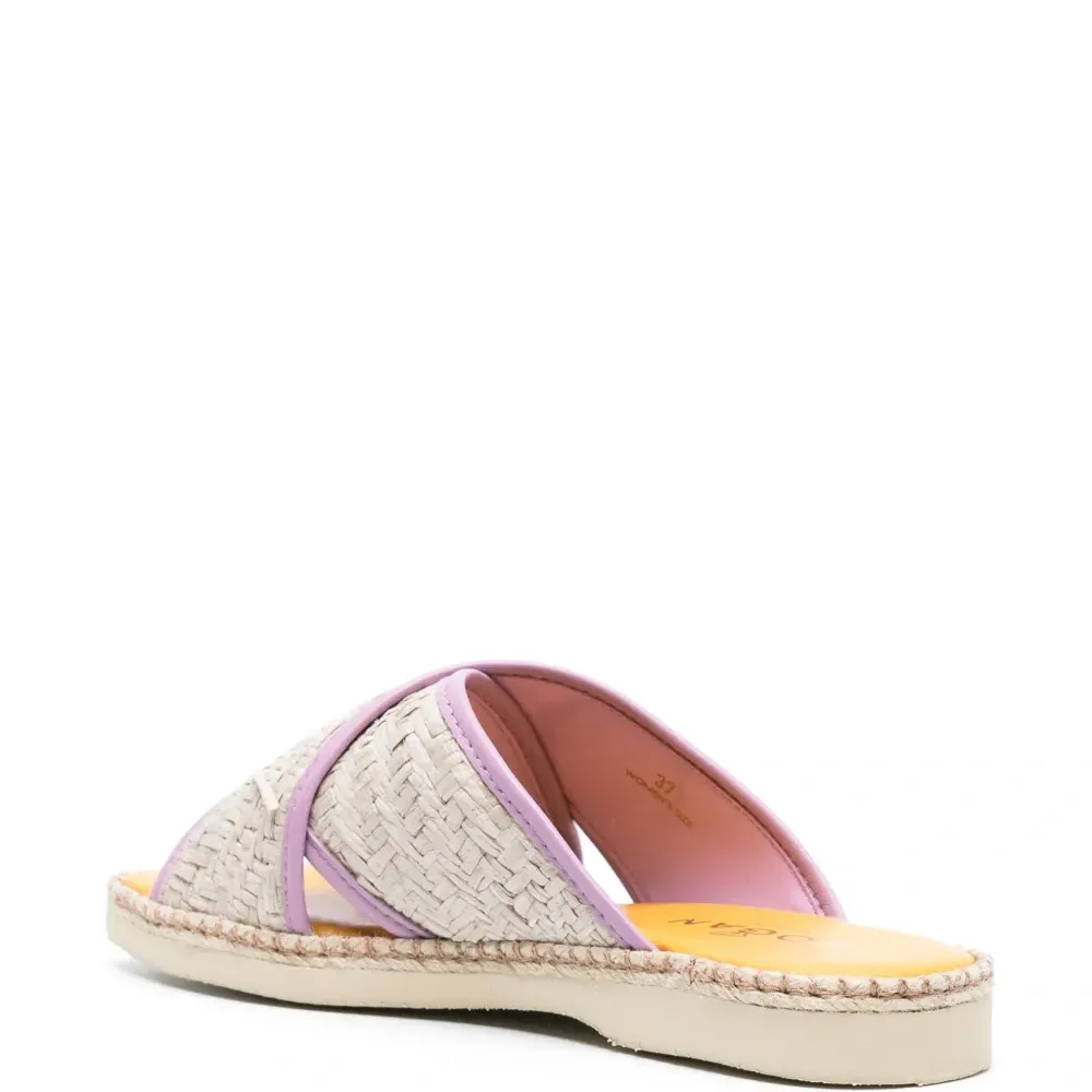 Плетеные шлепанцы 660