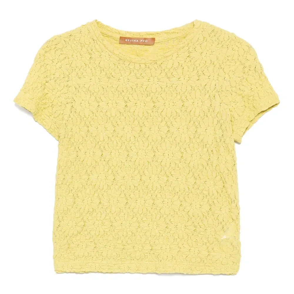 Футболка Adina