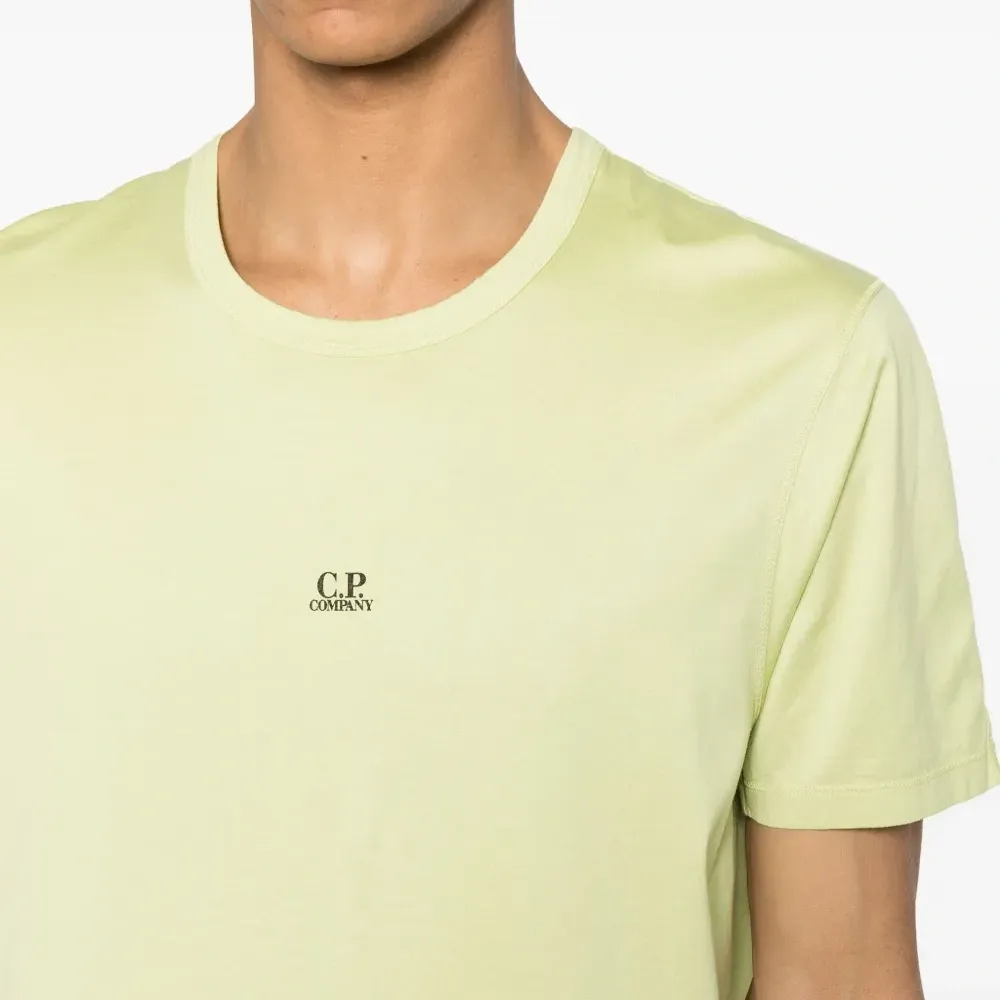 Футболка с логотипом