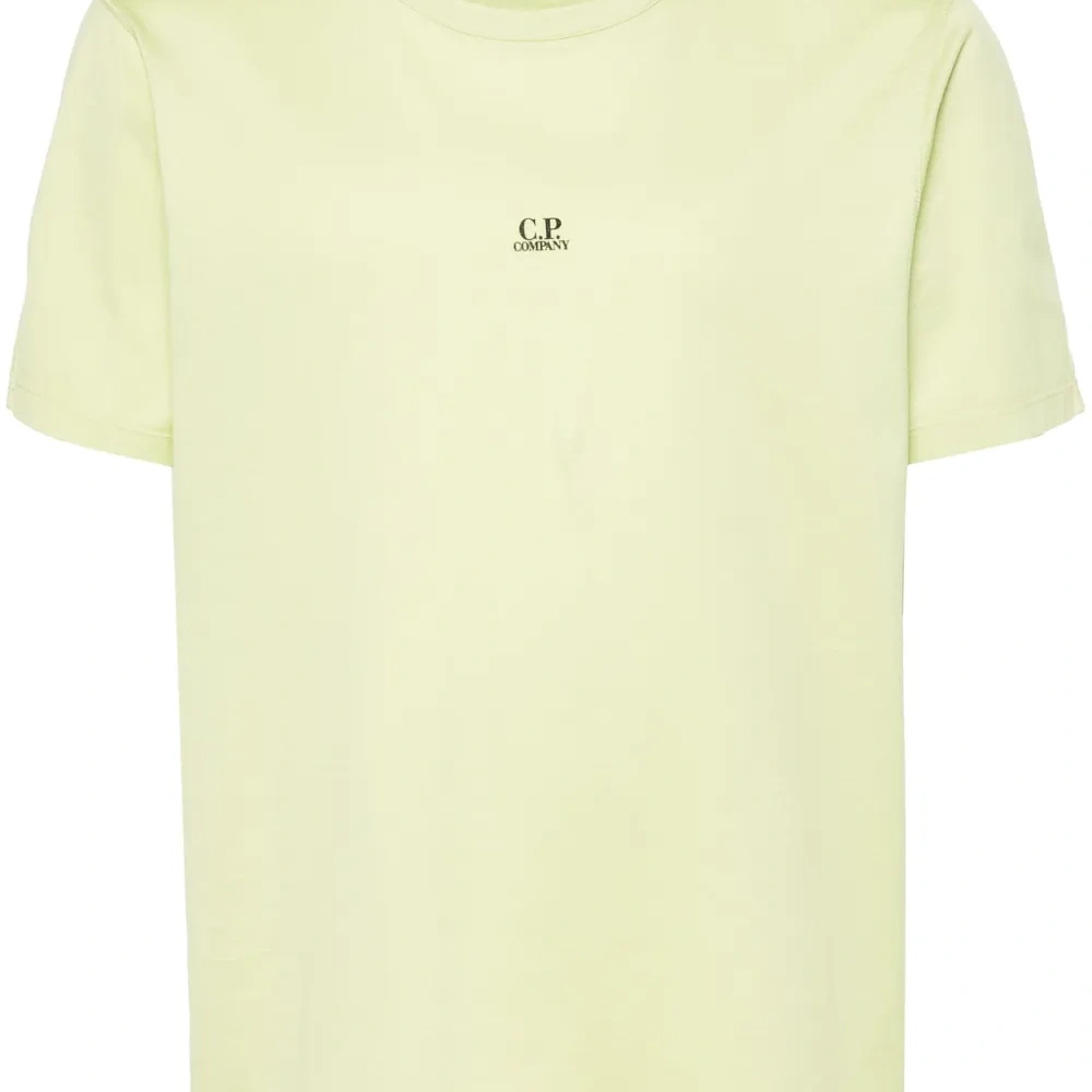 Футболка с логотипом