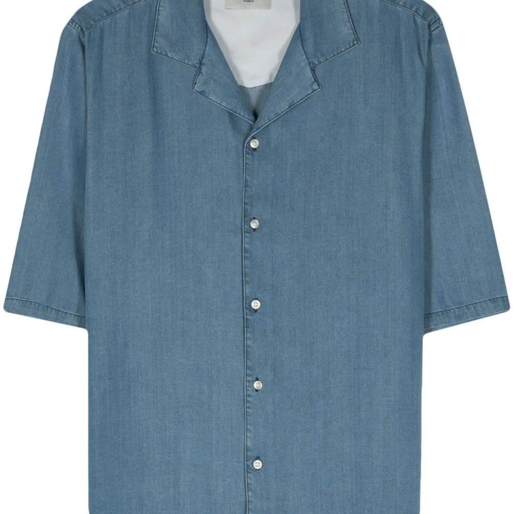 Рубашка из ткани шамбре