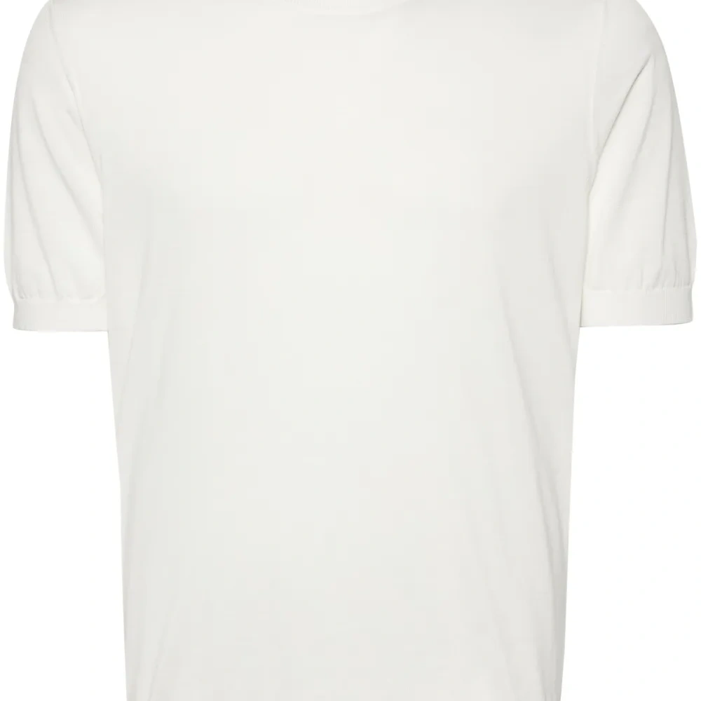 Футболка тонкой вязки