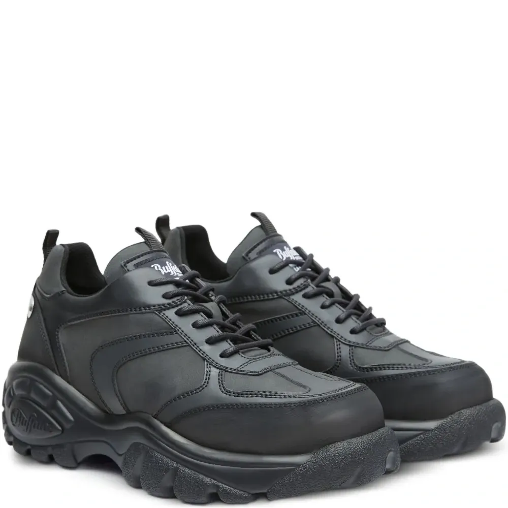 Кеды с нашивкой-логотипом