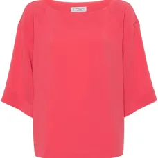 Блузка с вырезом-лодочкой