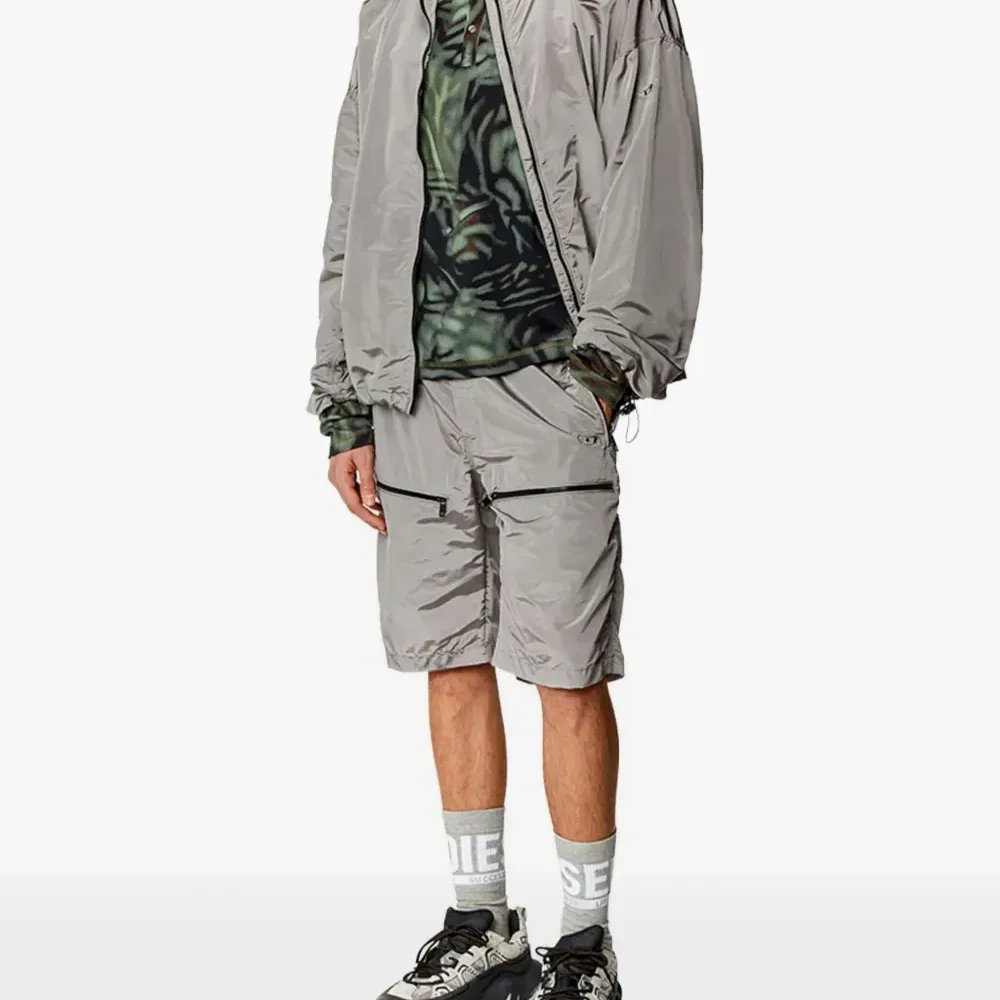 Футболка T-ser