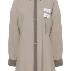 Рубашка с нашивкой-логотипом и съемными вставками Рубашка с нашивкой-логотипом и съемными вставками