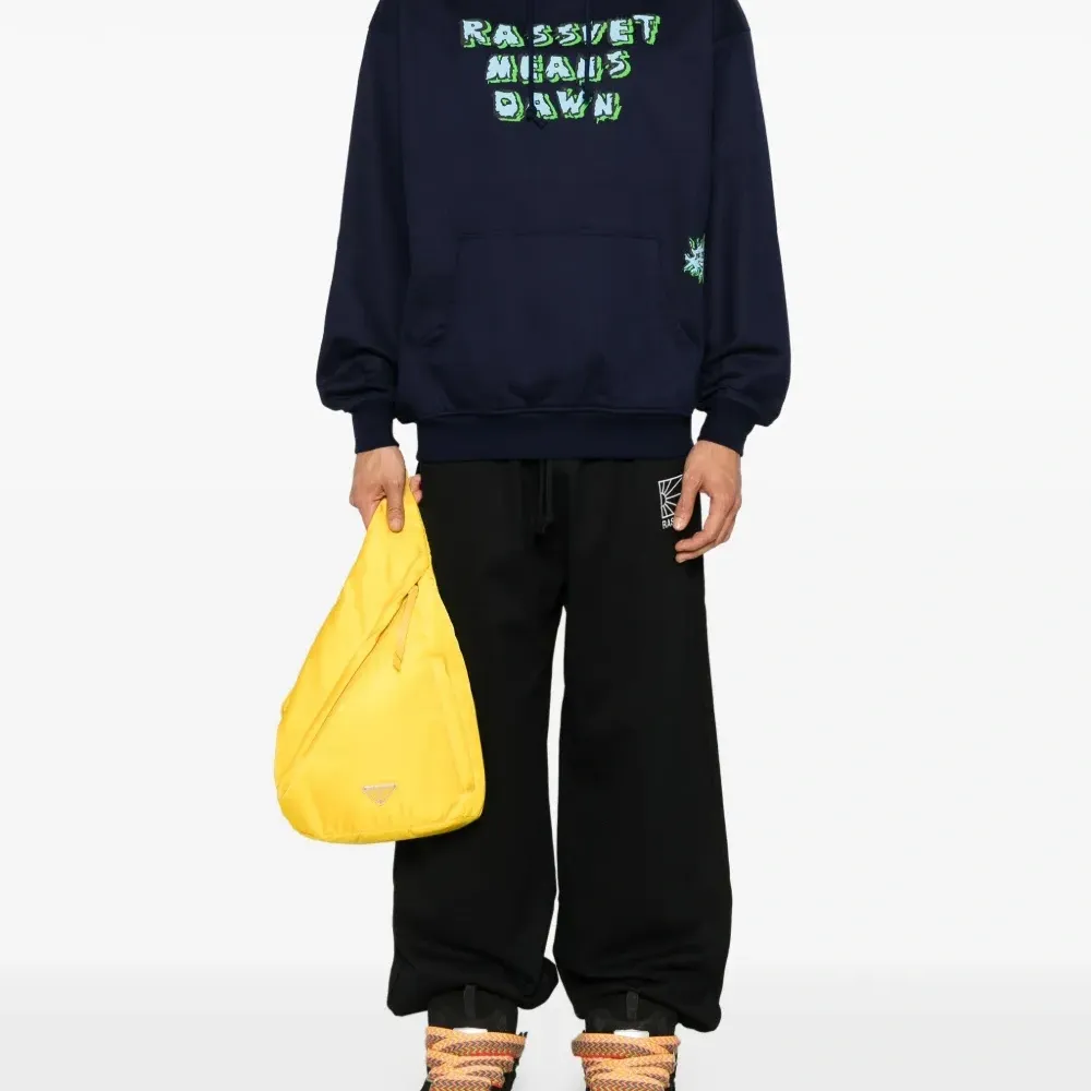 Худи с надписью Худи с надписью