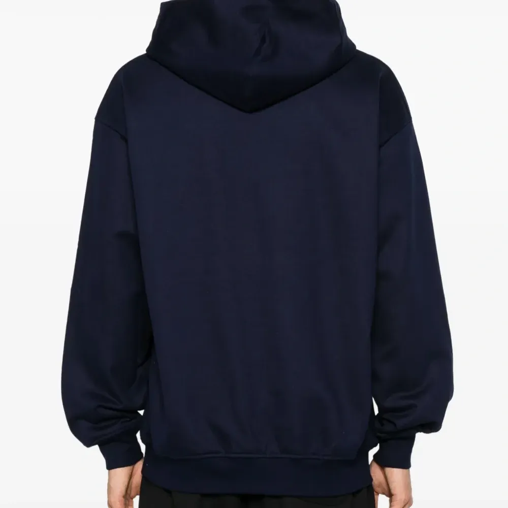 Худи с надписью Худи с надписью