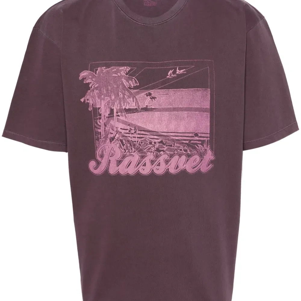 Футболка с графичным принтом