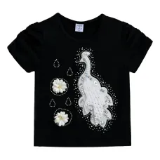 Футболка с аппликацией