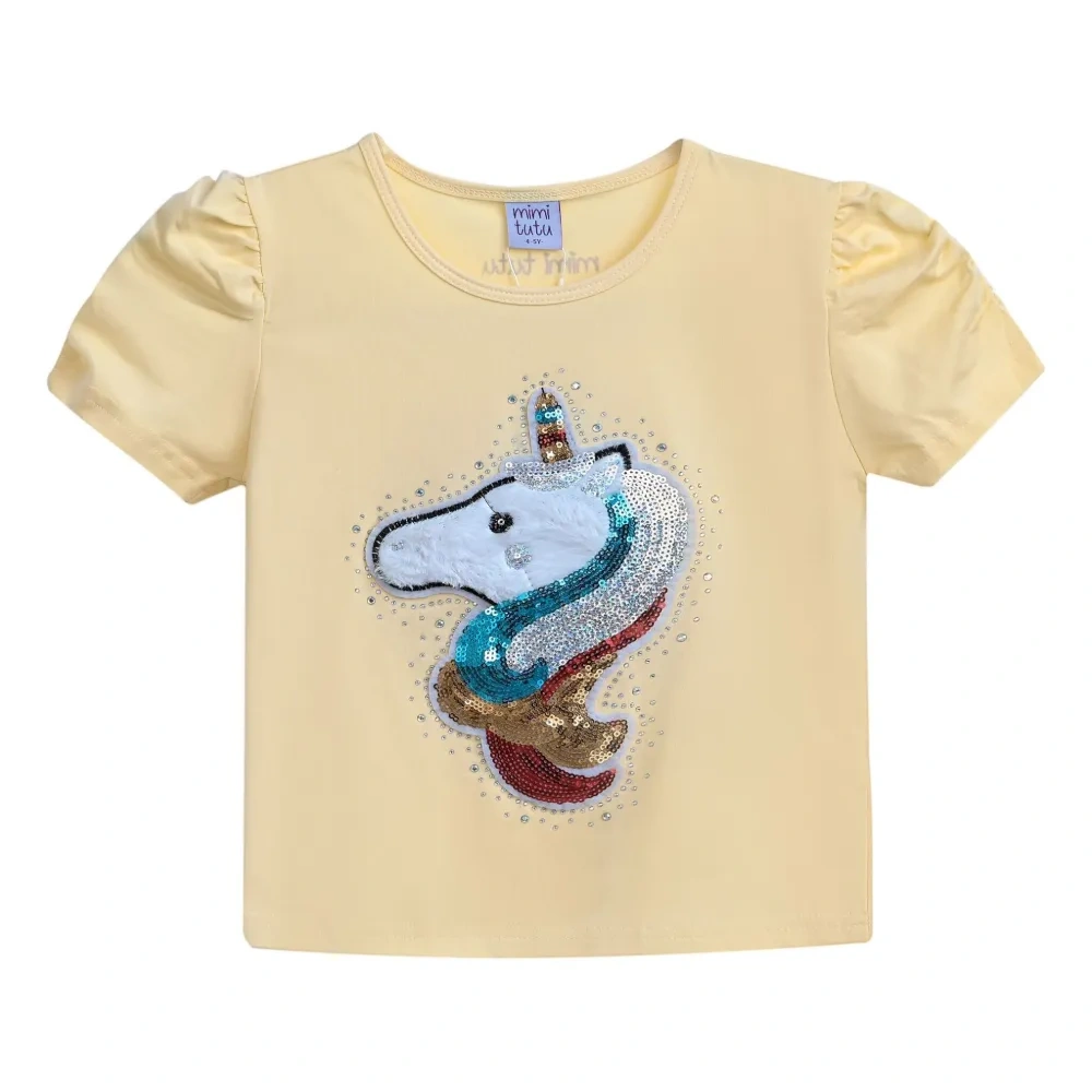 Футболка с аппликацией