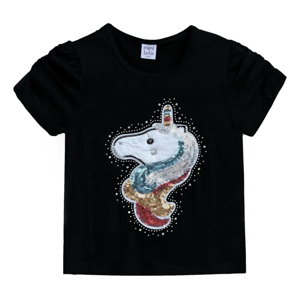 Футболка с аппликацией