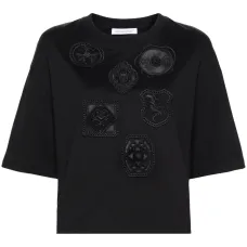 Футболка с вышивкой