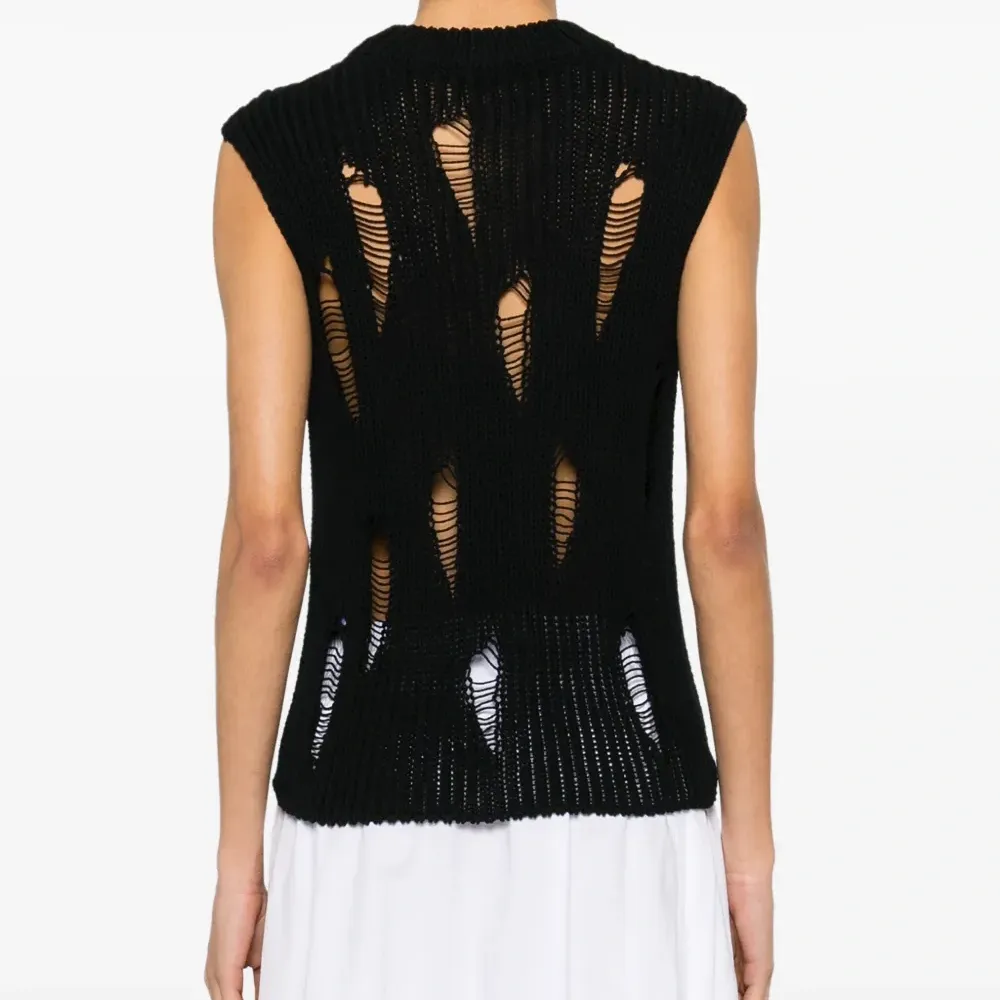 Топ с эффектом потертости