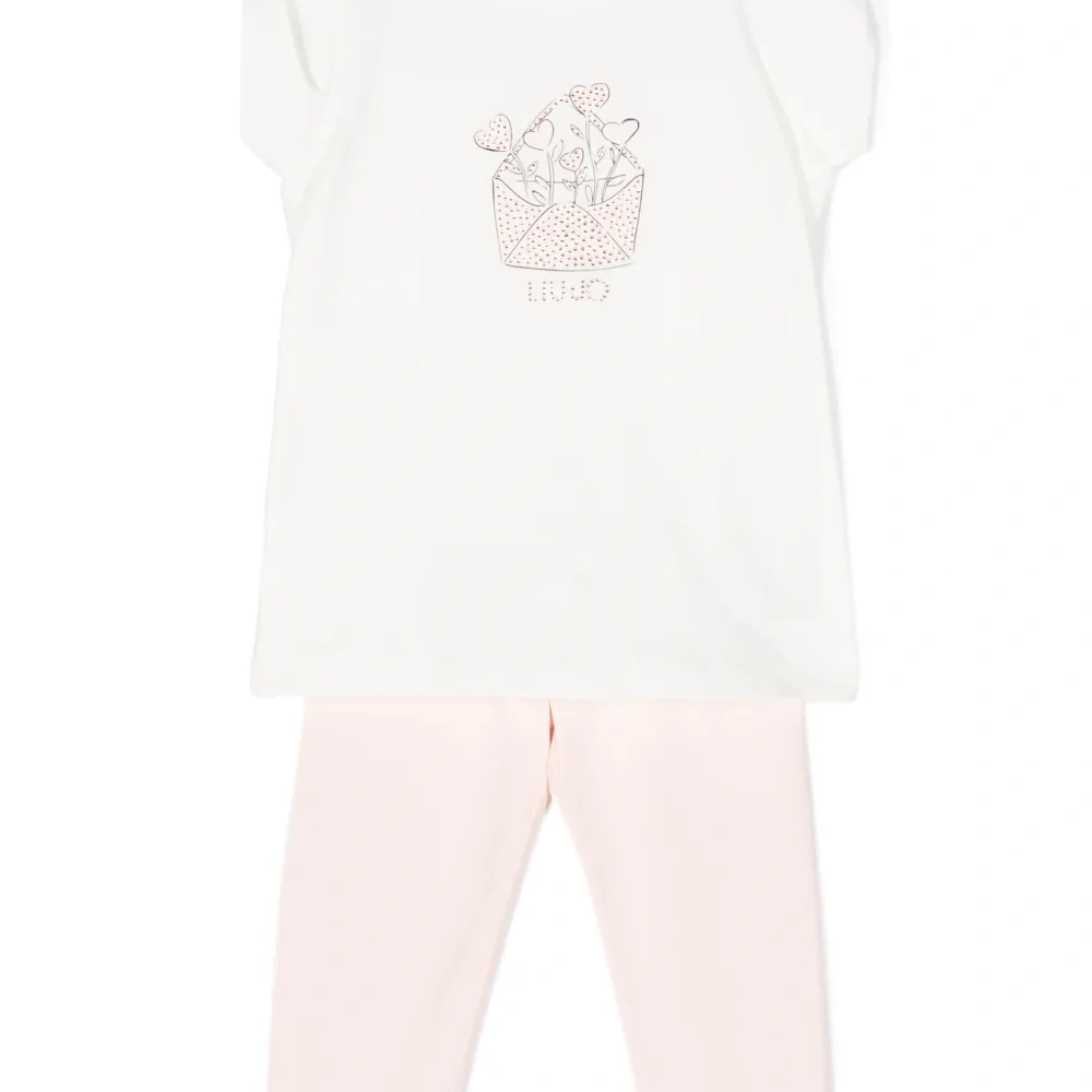 Комплект из топа и брюк со стразами