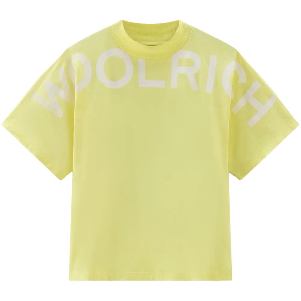 Футболка с логотипом