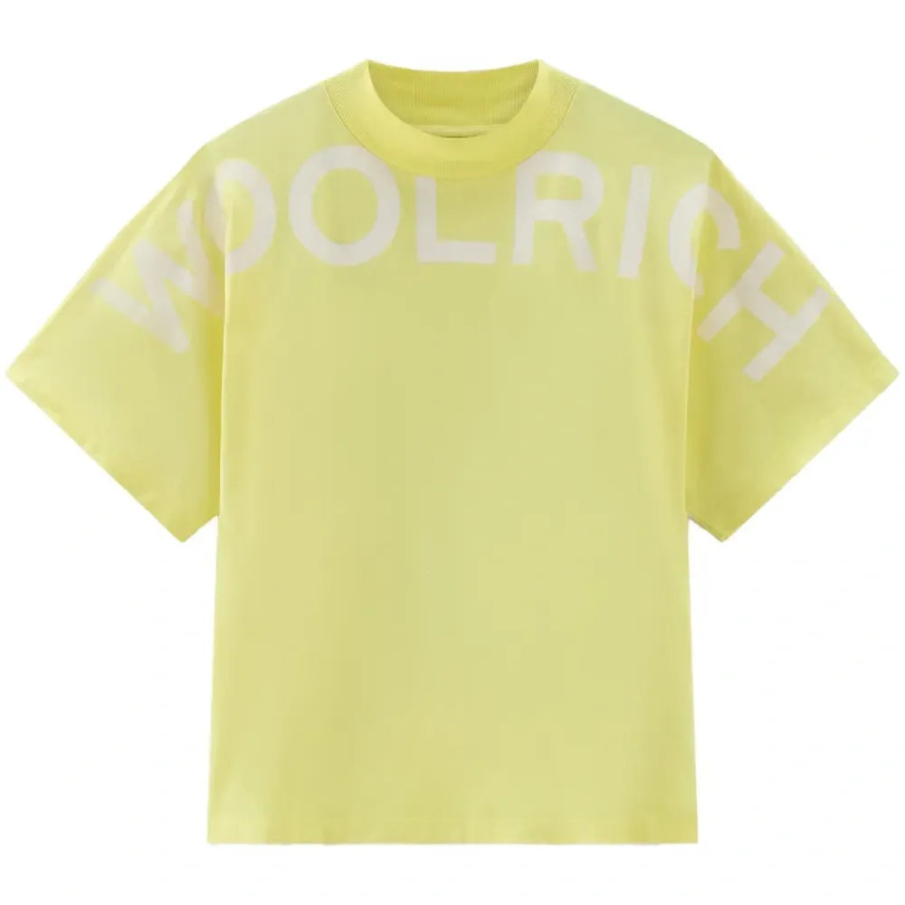 Футболка с логотипом