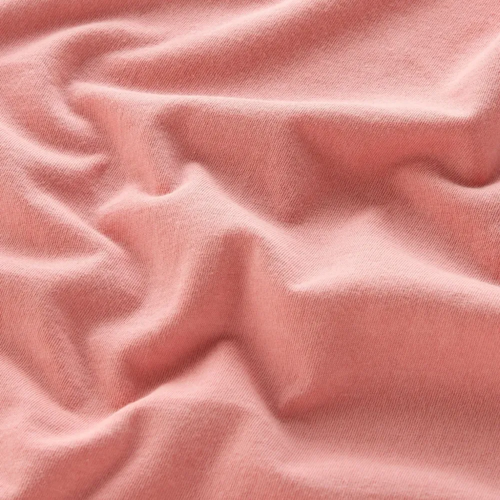 Футболка с логотипом