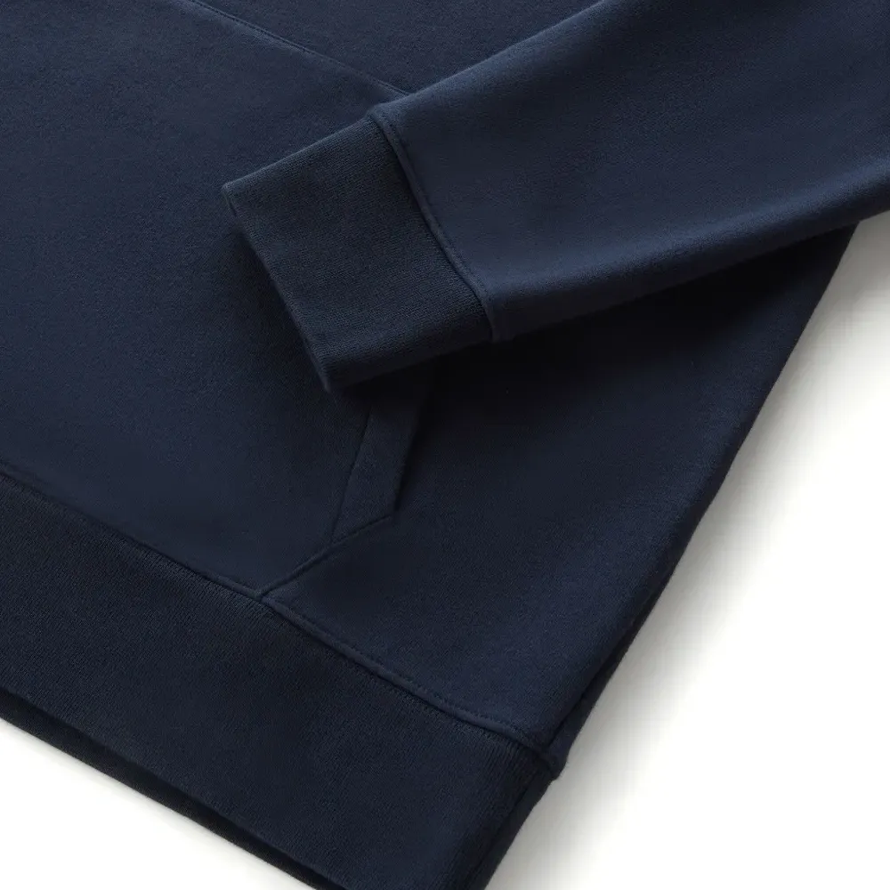 Худи с вышитым логотипом