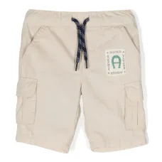 Шорты-бермуды с нашивкой-логотипом Шорты-бермуды с нашивкой-логотипом