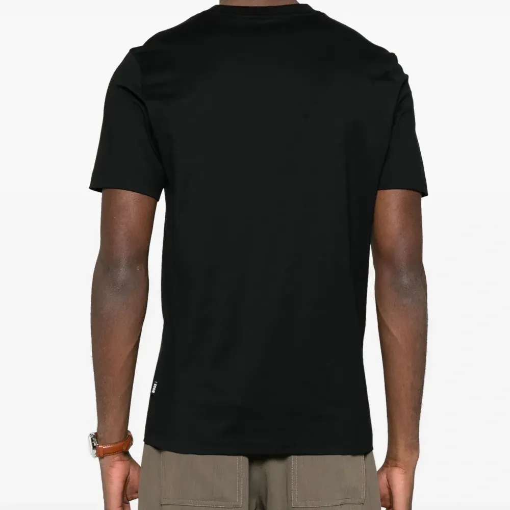 Футболка с графичным принтом