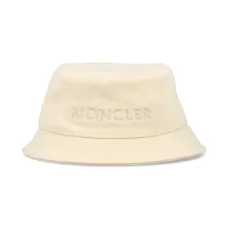 Панама с вышитым логотипом Панама с вышитым логотипом