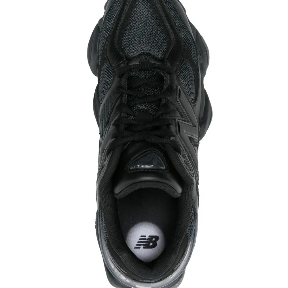 Кроссовки 9060