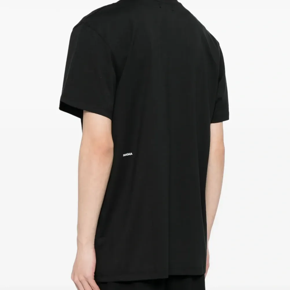 Футболка из органического хлопка с логотипом