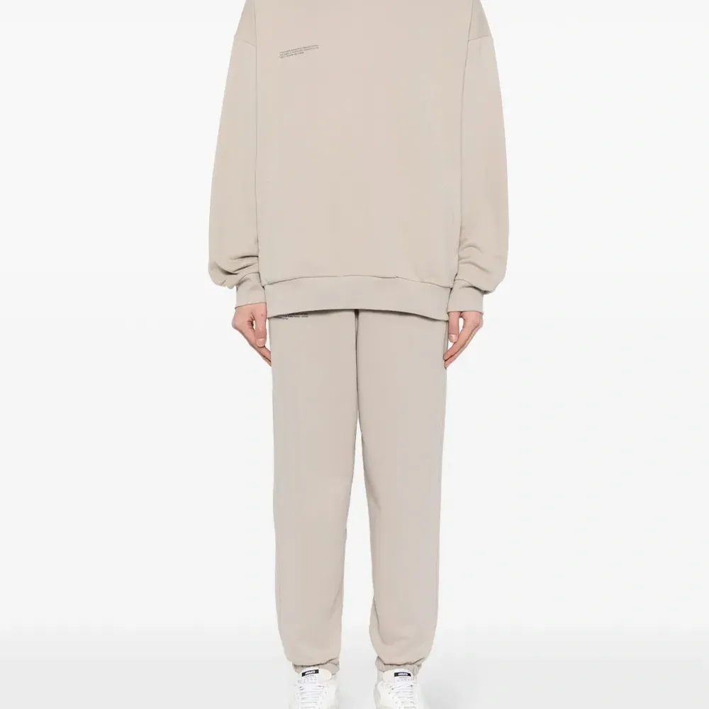 Спортивные брюки из органического хлопка Спортивные брюки из органического хлопка