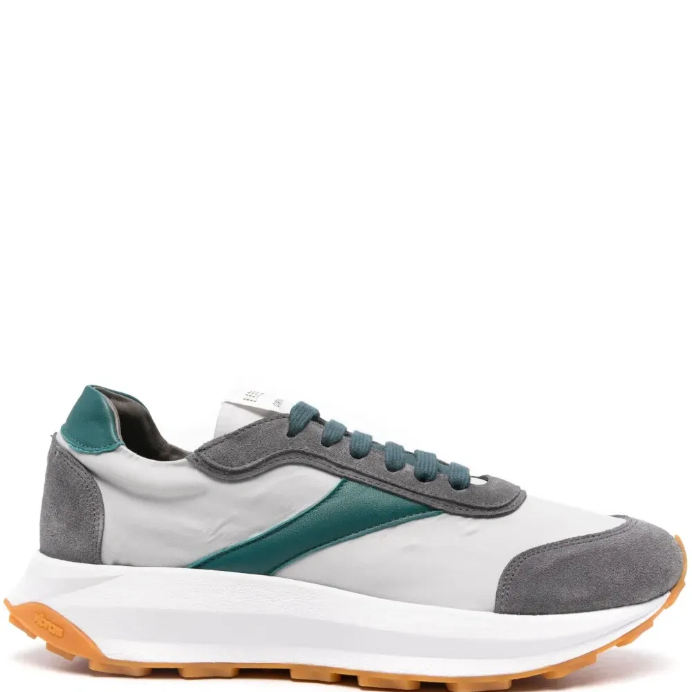 Кроссовки Earthly