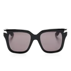 Солнцезащитные очки в массивной оправе с логотипом