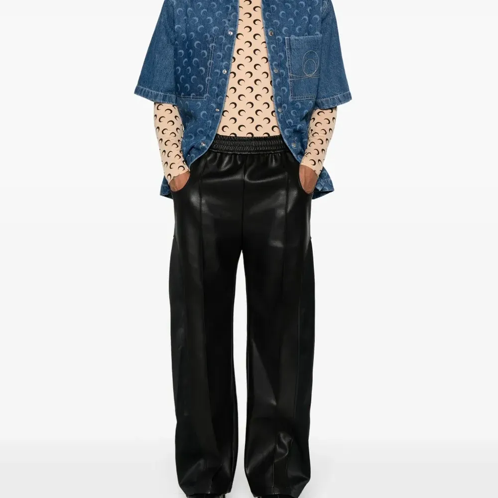 Толстовка Crescent Moon с высоким воротником Толстовка Crescent Moon с высоким воротником