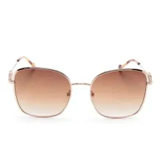 Солнцезащитные очки в квадратной оправе