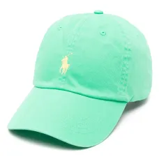 Бейсболка с вышитым логотипом