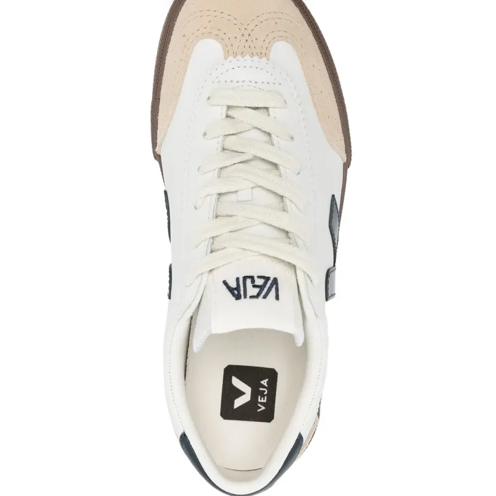 Кроссовки Volley со вставками Кроссовки Volley со вставками