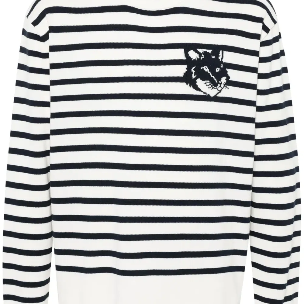 Джемпер с декором Fox