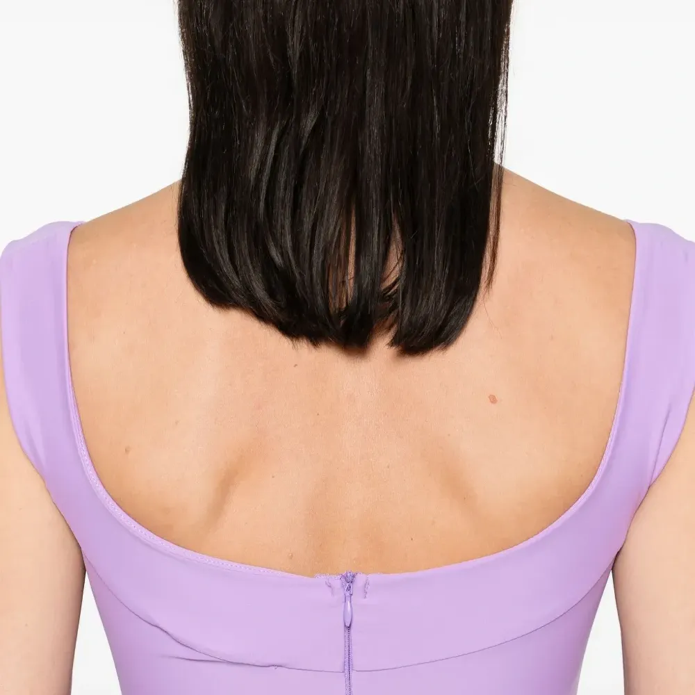 Боди с квадратным вырезом