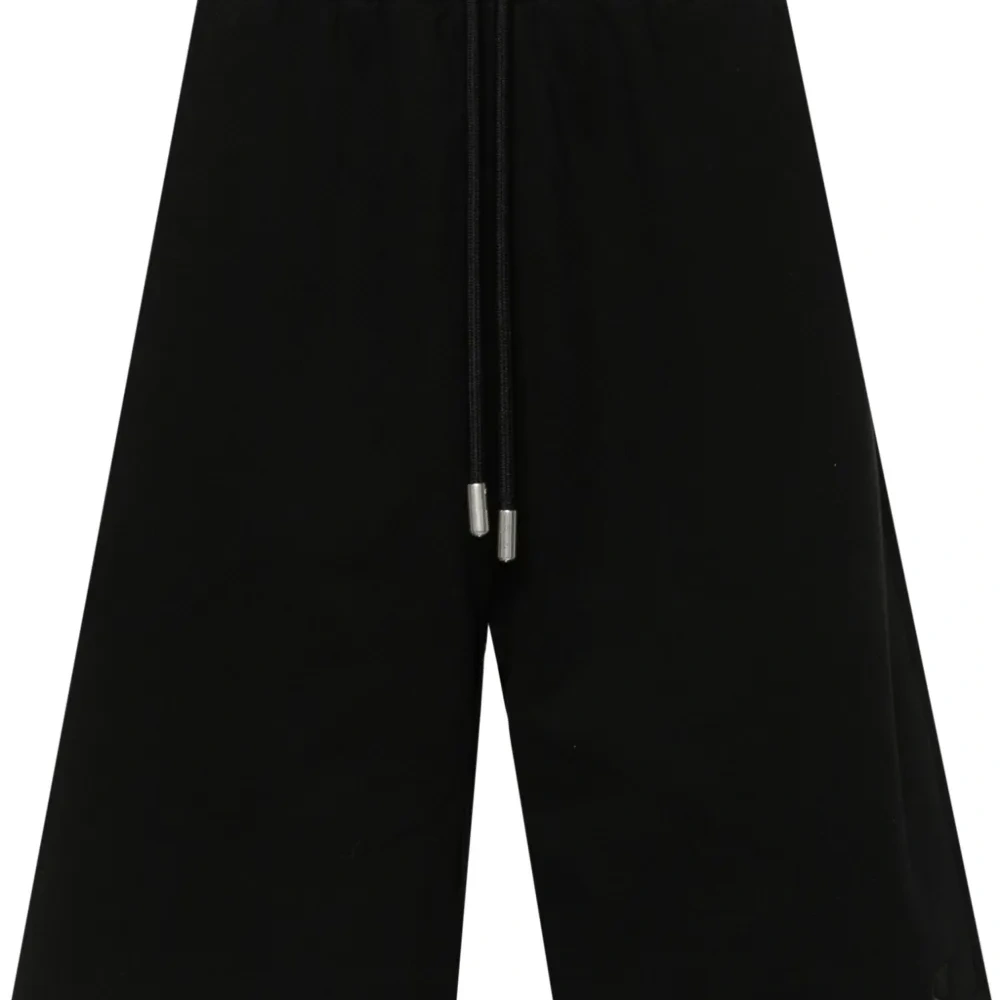 Шорты с вышитым логотипом