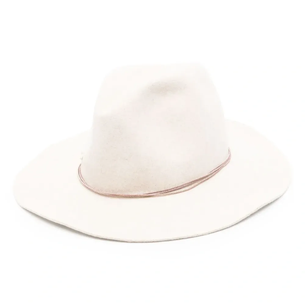 Фетровая шляпа-федора