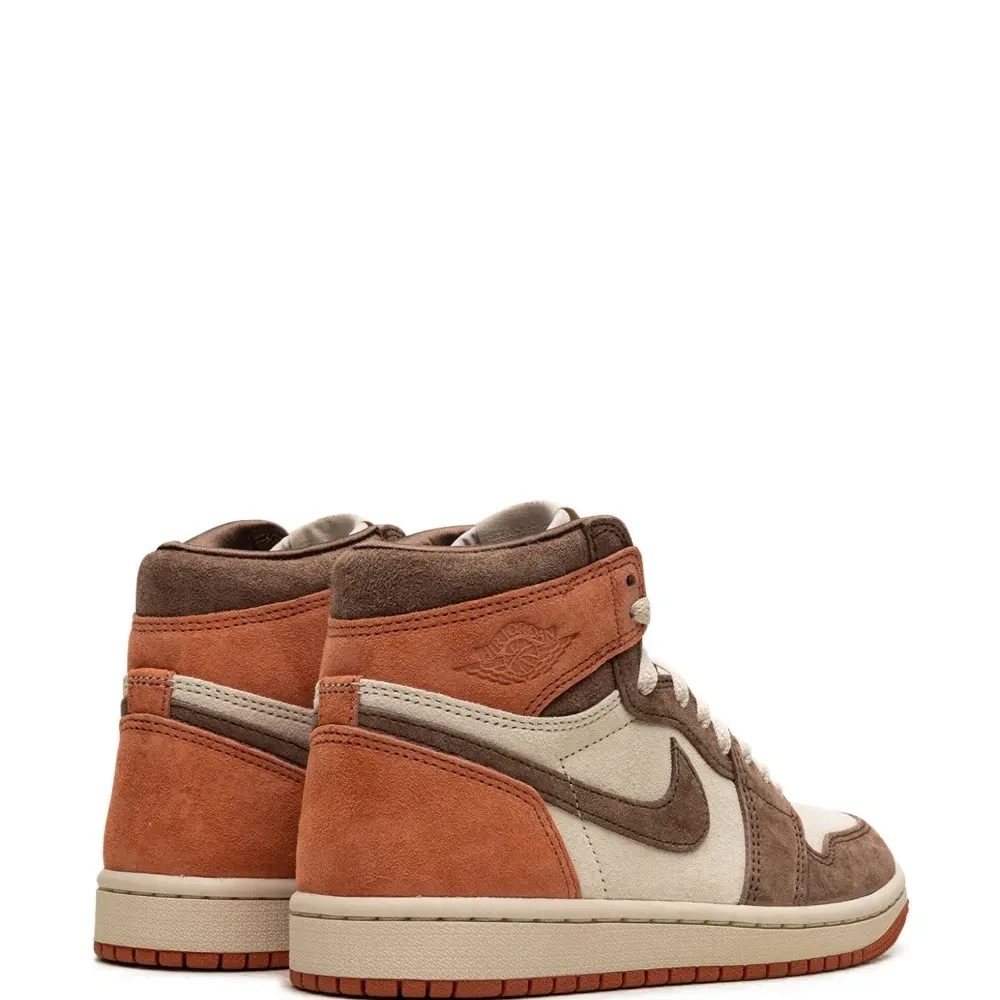 Кроссовки Air Jordan 1 High OG Dusted Clay Кроссовки Air Jordan 1 High OG Dusted Clay